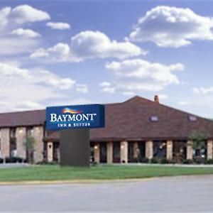 Baymont Inn & Suites By Wyndham San Marcos